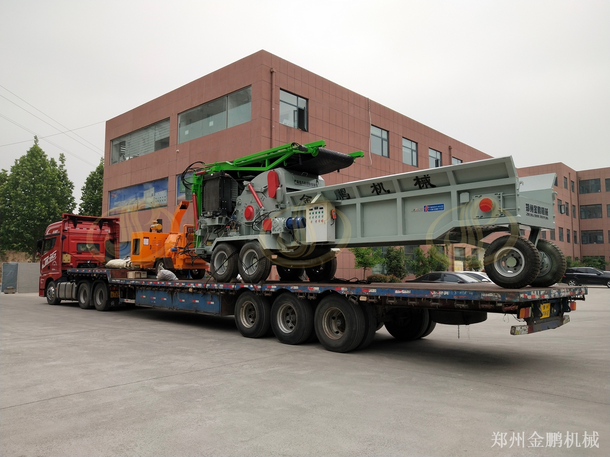 郑州金鹏枝条粉碎机处理园林修剪枝条应用现场